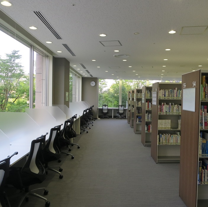 神奈川県立川崎図書館1