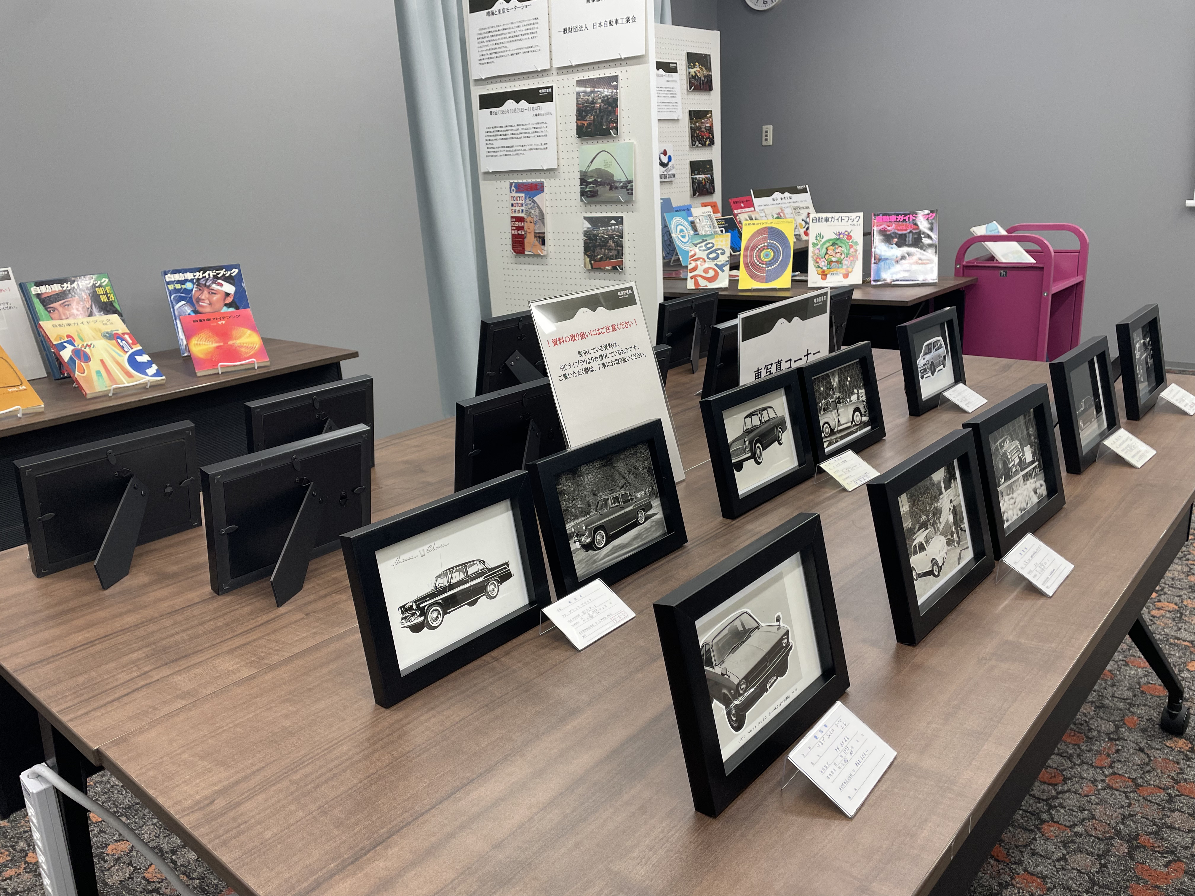 中央区晴海図書館の展示風景③
